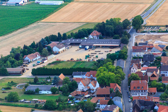 Biolutz Sonnenhof and Dieter Lutz organic vegetable cultivation in Knittelsheim in the state Rhineland-Palatinate, Germany