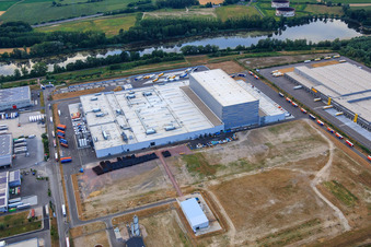 Bird's eye view of Palatinate Refreshments GmbH in Wörth am Rhein in the state Rhineland-Palatinate, Germany