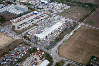 Industrial area Im Langgewan, forwarding company Kube & Kubenz in Worms in the state Rhineland-Palatinate, Germany seen from above