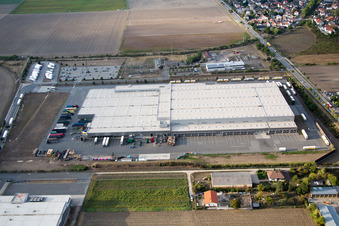 Oblique view of Industrial area North on the Rhine in the district Rheindürkheim in Worms in the state Rhineland-Palatinate, Germany