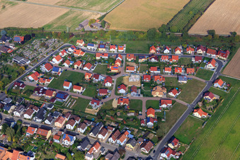 New development area Im Unterfeld in the district Schaidt in Wörth am Rhein in the state Rhineland-Palatinate, Germany