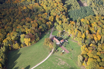 Oblique view of Nehwiller-près-Wœrth in the state Bas-Rhin, France
