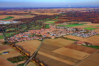 View of the town from the southwest in Steinweiler in the state Rhineland-Palatinate, Germany