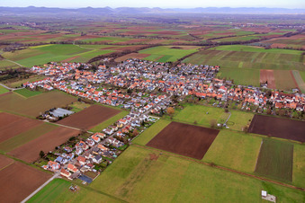 Aerial photograpy of Wattstr in Freckenfeld in the state Rhineland-Palatinate, Germany