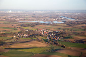 Bird's eye view of Neewiller-près-Lauterbourg in the state Bas-Rhin, France