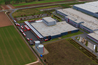 Interpark industrial park with Progroup Board GmbH and Tricor Packaging & Logistics AG in Offenbach an der Queich in the state Rhineland-Palatinate, Germany