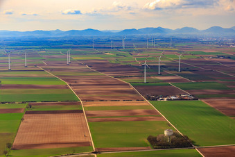 Wind farm between Bellheim and Offenbach in Knittelsheim in the state Rhineland-Palatinate, Germany