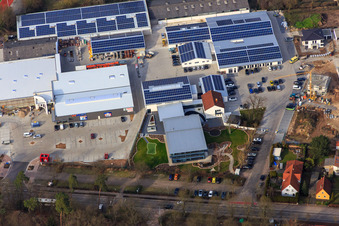 Aerial view of EDEKA Albrecht and Hagebau Kompakt - Gillet Baustoffe GmbH in Herxheim bei Landau in the state Rhineland-Palatinate, Germany