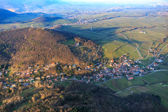 Trifelsstr in the Birnbachtal from the southwest in the evening light in Leinsweiler in the state Rhineland-Palatinate, Germany from above