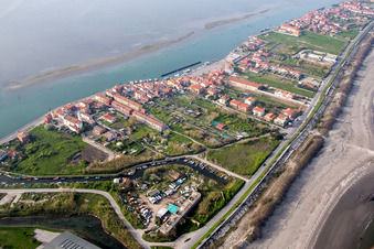 Oblique view of Residential house development on the peninsula Lido di Venecia in the district San Pietro in Volta in Venedig in Venetien, Italy
