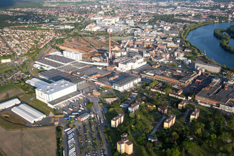 Aerial view of Building and production halls on the premises of SCA HYGIENE PRODUCTS GmbH in the district Waldhof in Mannheim in the state Baden-Wurttemberg, Germany
