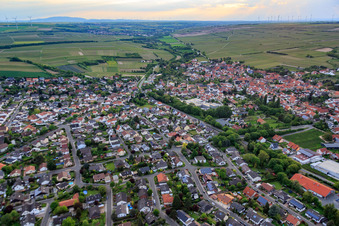 Wormser Straße x Osthofener Landstr in Westhofen in the state Rhineland-Palatinate, Germany