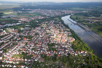 River banks of the Main with Großkrotzenburg barrage in the district Klein-Krotzenburg in Hainburg in the state Hesse, Germany
