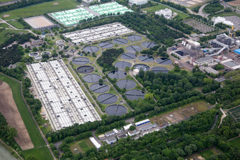 Aerial photograpy of Sewage works Basin and purification steps for waste water treatment of BASF Klaeranlage in Frankenthal (Pfalz) in the state Rhineland-Palatinate, Germany