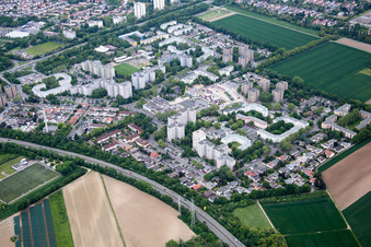 High-rise ensemble on the London Ring in the district Pfingstweide in Ludwigshafen am Rhein in the state Rhineland-Palatinate, Germany