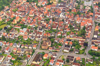 Aerial view of Beethovenstraße and Goethe School in Hemsbach in the state Baden-Wuerttemberg, Germany
