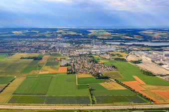 View of the BMW plant from the north in the district Salitersheim in Dingolfing in the state Bavaria, Germany