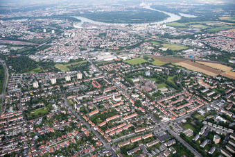 Oblique view of District Gartenstadt in Ludwigshafen am Rhein in the state Rhineland-Palatinate, Germany