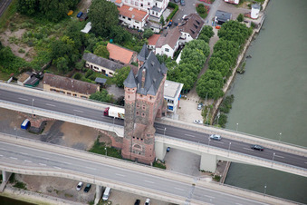 Aerial view of Nibelungen Bridge over the Rhine in Worms in the state Rhineland-Palatinate, Germany
