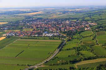 View from the north in Guntersblum in the state Rhineland-Palatinate, Germany