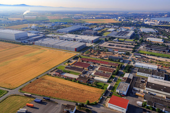 Industrial area An d. Flurscheide with Kunststoff-und Farben GmbH Biebesheim in Biebesheim am Rhein in the state Hesse, Germany
