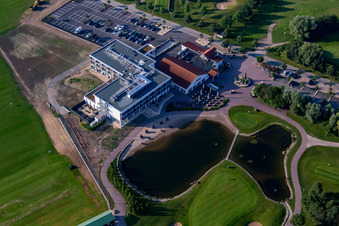 Aerial view of Golf Resort Gernsheim - Hof Gräbenbruch Lufthansa Golf Club Frankfurt in the district Allmendfeld in Gernsheim in the state Hesse, Germany