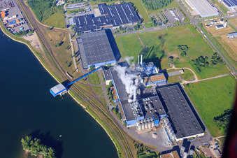 Aerial view of Am Oberwald industrial estate with Palm GmbH & Co. KG paper factory | Plant Wörth am Rhein in Wörth am Rhein in the state Rhineland-Palatinate, Germany