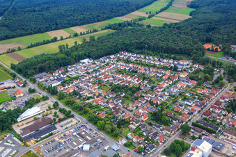 Aerial view of Gartenstadt settlement from the northeast in Kandel in the state Rhineland-Palatinate, Germany