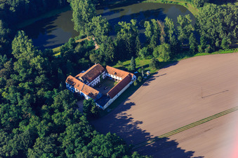 Aerial view of Lachenmühle Lustadt in the district Niederlustadt in Lustadt in the state Rhineland-Palatinate, Germany