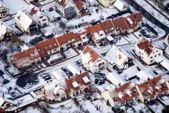 Residential area of detached housing estate Kandel Im Kirschgarten in Kandel in the state Rhineland-Palatinate