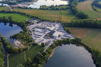 Finger Beton Kuhardt GmbH & Co. KG between 2 gravel pits in Kuhardt in the state Rhineland-Palatinate, Germany