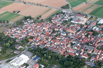 District Niederhochstadt in Hochstadt in the state Rhineland-Palatinate, Germany from above