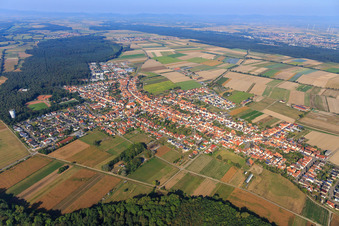 Village overview from the southeast in Hatzenbühl in the state Rhineland-Palatinate, Germany