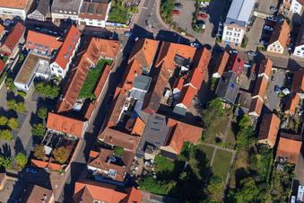 Aerial view of Frankenhofpassage and VR Bank Südpfalz eG Regional Directorate Kandel in Kandel in the state Rhineland-Palatinate, Germany