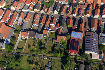 Oblique view of Rheinstraße from the south in Kandel in the state Rhineland-Palatinate, Germany