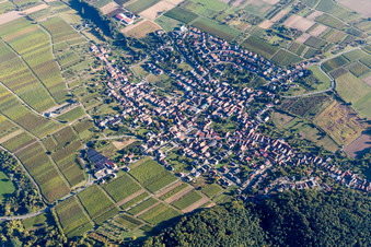 Town View of the streets and houses of the residential areas in Oberotterbach in the state Rhineland-Palatinate, Germany