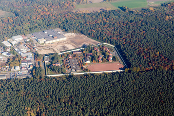 Aerial view of Prison grounds and high security fence Prison Jugendstrafanstalt Schifferstadt in Schifferstadt in the state Rhineland-Palatinate, Germany