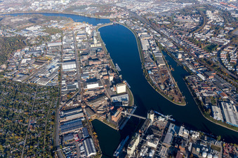 Quays and boat moorings at the port of the inland port of Altrheins on Friesenheim island in the district Industriehafen in Mannheim in the state Baden-Wurttemberg, Germany