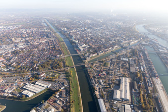 Jungbusch Bridge in the district Neckarstadt-West in Mannheim in the state Baden-Wuerttemberg, Germany