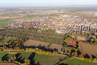 Settlement area in the district Sandhofen in Mannheim in the state Baden-Wurttemberg, Germany