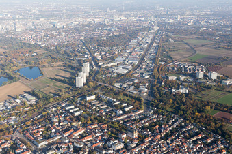 Mannheimer Street in the district Oggersheim in Ludwigshafen am Rhein in the state Rhineland-Palatinate, Germany