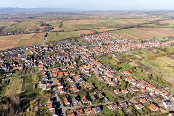 Aerial view of Town View of the streets and houses of the residential areas in the district Schaidt in Woerth am Rhein in the state Rhineland-Palatinate, Germany