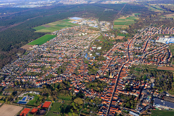 Overview of the town from the southwest in Bellheim in the state Rhineland-Palatinate, Germany