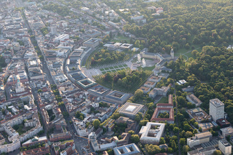 Aerial photograpy of Castle and castle park in the district Innenstadt-Ost in Karlsruhe in the state Baden-Wuerttemberg, Germany