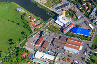 Aerial view of Port industrial estate with XXL-Automotive GmbH & Co. KG, BayWa AG Building Materials Haßfurt and Waterways and Shipping Authority Main - Outer District Haßfurt in Haßfurt in the state Bavaria, Germany