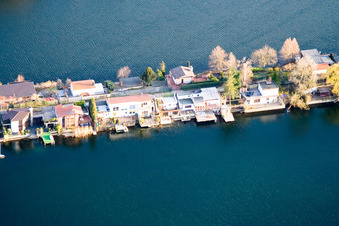 Aerial photograpy of Middle path between Adriaweiher and Schwanenweiher in the Blue Adriatic recreation area in Altrip in the state Rhineland-Palatinate, Germany