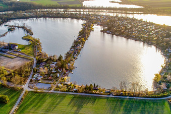 Middle path between Adriaweiher and Schwanenweiher in the Blue Adriatic recreation area in Altrip in the state Rhineland-Palatinate, Germany seen from above