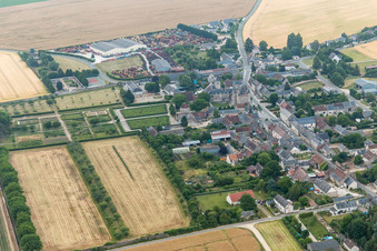Drone recording of Talcy in the state Loir et Cher, France