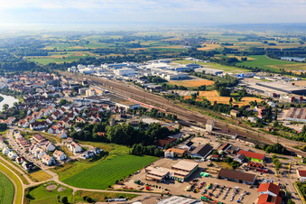 Neurieder Weg industrial estate with BayWa AG building materials Donauwörth, Action Donauwörth and Fressnapf Donauwörth in the district Riedlingen in Donauwörth in the state Bavaria, Germany