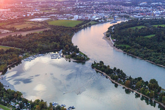 Aerial photograpy of Kiefweiher on the Rhine at sunset with Sportboot-Club Ludwigshafen/Rhein and MCP Yacht Club and Restaurant Ludwigshafen in the district Rheingönheim in Ludwigshafen am Rhein in the state Rhineland-Palatinate, Germany